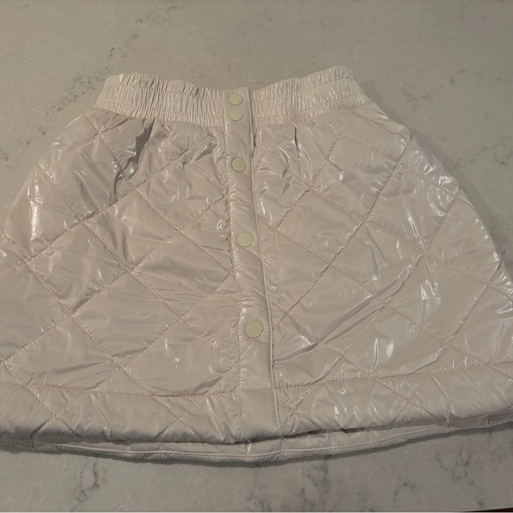 Athleta Girls Quilted Cream Skirt with Fleece Lining